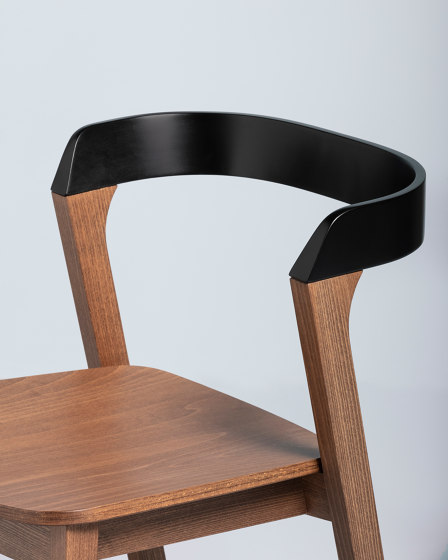 ARCO Stackable Chair 1.01.I | Chairs | Cantarutti
