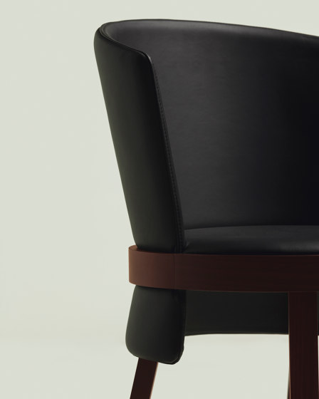 OBI Armchair 2.03.0 | Chairs | Cantarutti