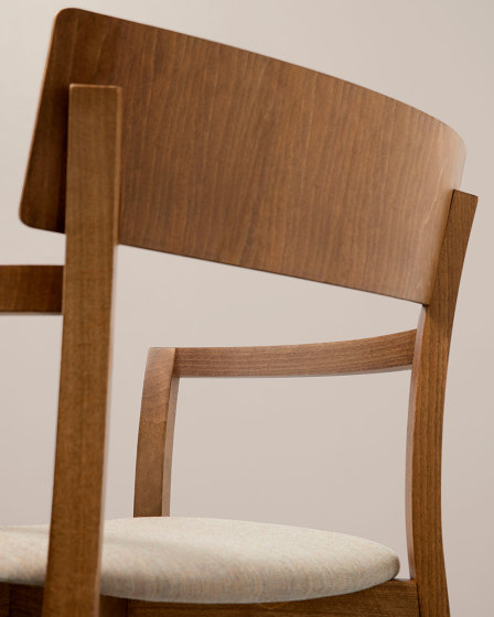 TIMBER Lounge chair 5.03.0-J | Armchairs | Cantarutti