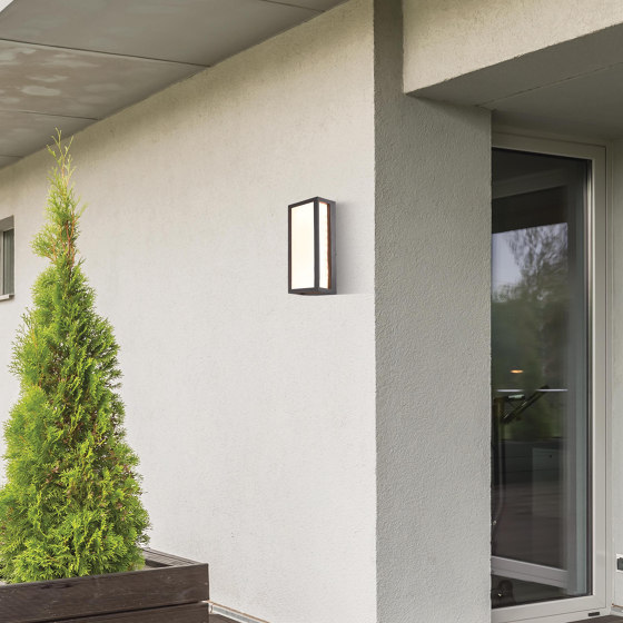 Decorative Outdoor | E175 | Lámparas exteriores de pared | ALPHABET by Zambelis