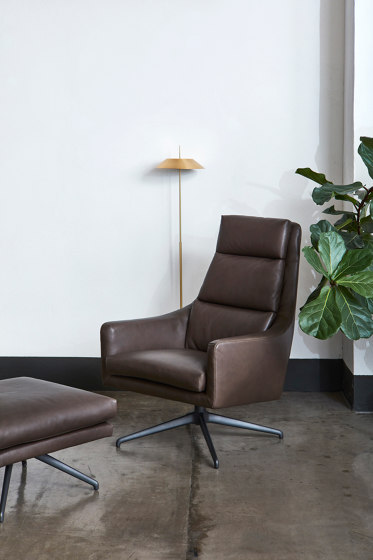 Bel Air Swivel Chair | Sillones | Linteloo