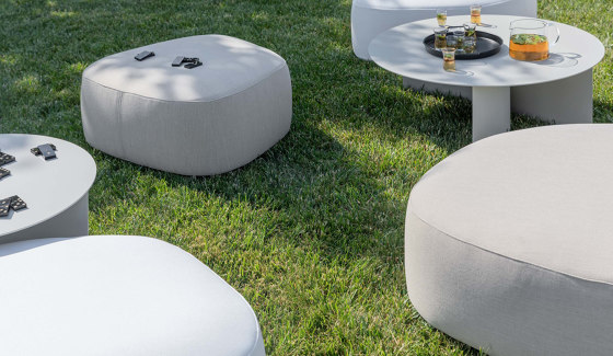 Pierre Coffee Tables Outdoor | Coffee tables | Flou