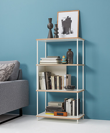 Pal shelf 
laquered in 20 colours
120 cm width | Scaffali | Müller small living