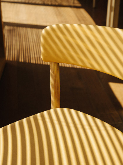 Noa stool | Sgabelli bancone | ENEA