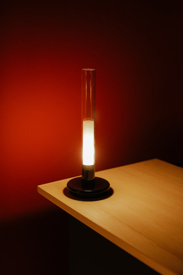 Sylvestrina | Table Lamp | Luminaires de table | Santa & Cole