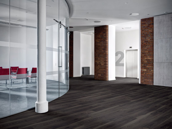 Spacia Woods - 0,55 mm | Smoked Timber | Synthetic panels | Amtico
