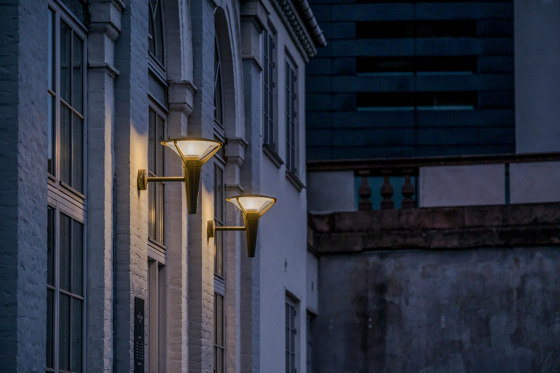 Kipp Aplique | Lámparas exteriores de pared | Louis Poulsen
