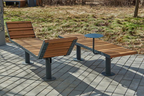 Star | Outdoor Circular Bench with Backrest | Sitzinseln | Punto Design