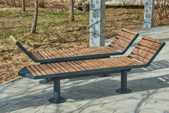 Star | Outdoor Bench with Backrest and Table | Bancs | Punto Design