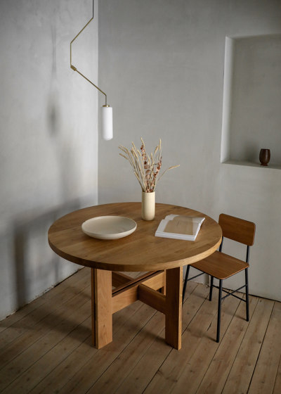 Farmhouse Trestle Table | 120 Ø | Dining tables | Frama