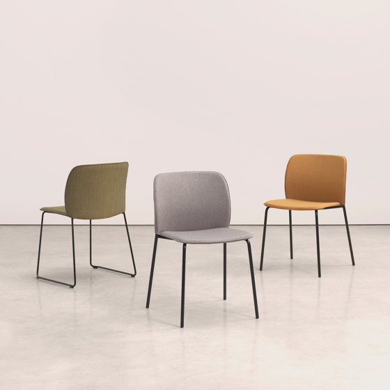 Aryn Max | Chairs | Inclass