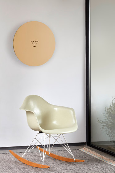 Eames Fiberglass Armchair DAW | Sedie | Vitra