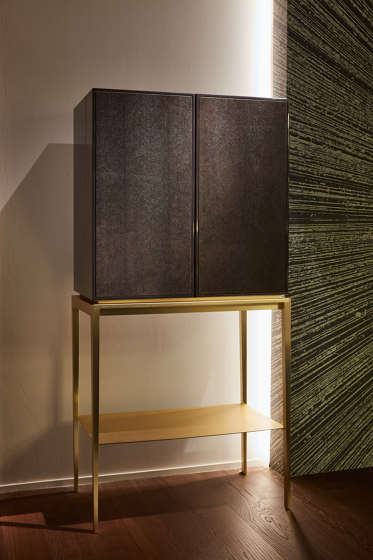 For Living high cabinet | Cabinets | Paolo Castelli
