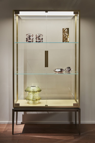 For Living high cabinet | Armarios | Paolo Castelli