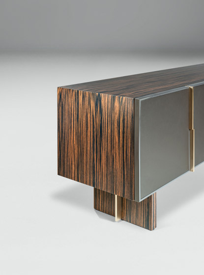 Fine collection chest of drawers 7 | Sideboards | Paolo Castelli