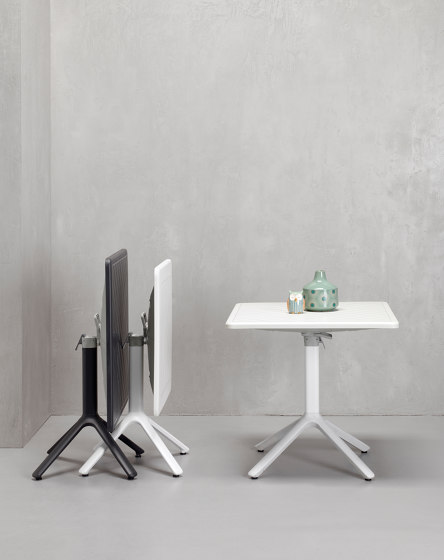 Eco fixed | 70x70 | Bistro tables | SCAB Design