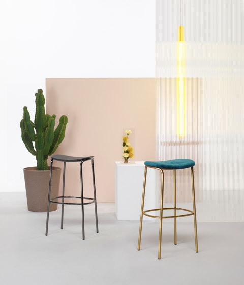 Trick Pop | h.75 | Bar stools | SCAB Design