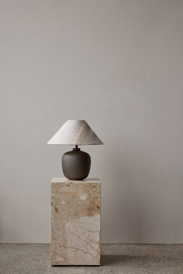 Torso Table Lamp, 37 | Tischleuchten | Audo Copenhagen