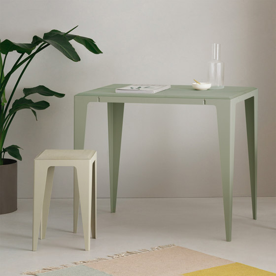 |chamfer| Side Table Lavender-Leaf-Green | Tavolini alti | WYE