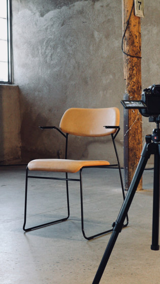 Lean armchair | Chairs | David design