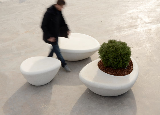 Supercell Planter | Bancs | Durbanis