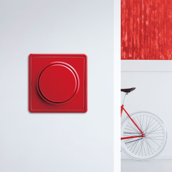 S-Color | Socket outlet Red | Schuko sockets | Gira