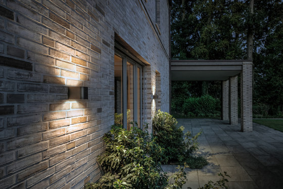 intro #1 IvyLight | Outdoor wall lights | IP44.DE