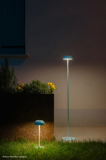 Float PT Concrete green Concrete gray | Free-standing lights | Axolight