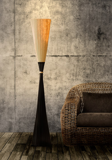 Luau Hanging Lamp, small | Lampade sospensione | Kenneth Cobonpue