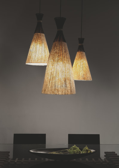 Luau Hanging Lamp, medium | Lampade sospensione | Kenneth Cobonpue