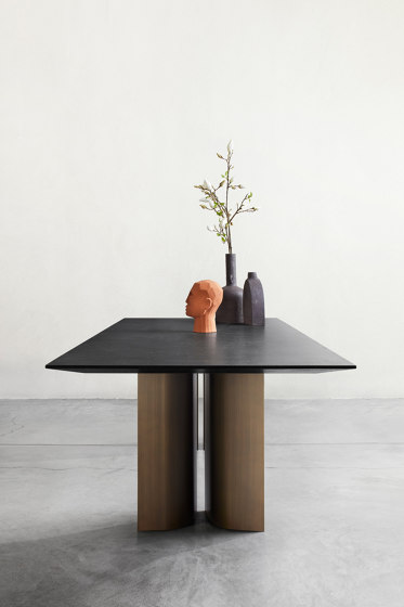 Gullwing | Dining tables | LEMA