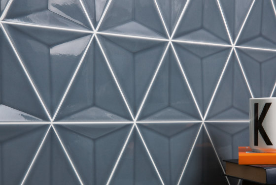 Dresscode Piano Charcoal Glossy | Ceramic tiles | Settecento