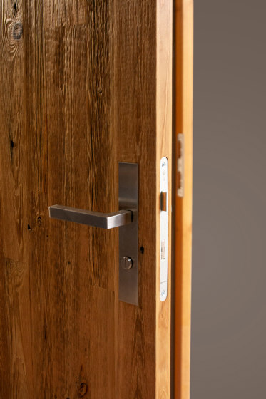 Wood Doors | Reclaimed wood door | Horizontal | Puertas de interior | Wooden Wall Design
