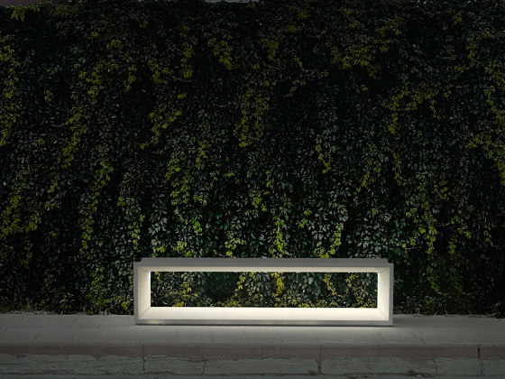 Single Bench w/light | Sgabelli | Sit