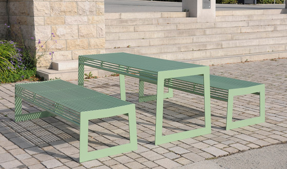 Siardo 30 R Bench without armrests 2400 | Benches | BENKERT-BAENKE