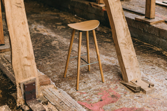 Coma Wood stool | Stools | ENEA