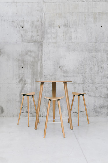 Coma Wood stool | Stools | ENEA