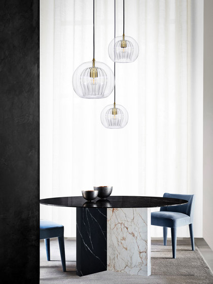 Pleated Crystal Table Light - Clear | Lampade tavolo | Marc Wood Studio