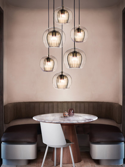 Pleated Crystal Table Light - Clear | Lampade tavolo | Marc Wood Studio