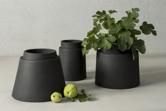 GR/GRS | Vases | Atelier Vierkant
