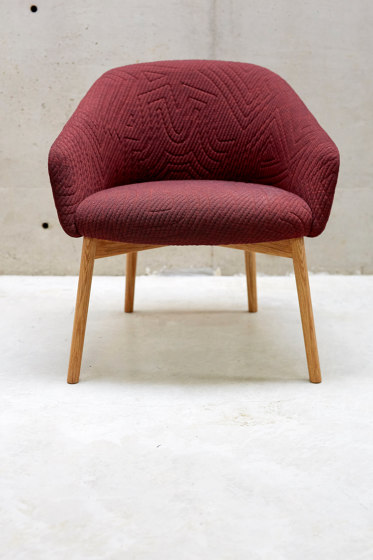 Paloma Lounge Chair - Wooden 4 Leg | Sillones | Boss Design