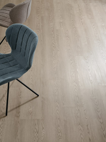 Form Woods - 0,7 mm I Amber Oak | Synthetic tiles | Amtico