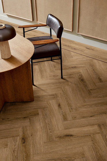 Form Woods - 0,7 mm I Valley Oak | Synthetic tiles | Amtico