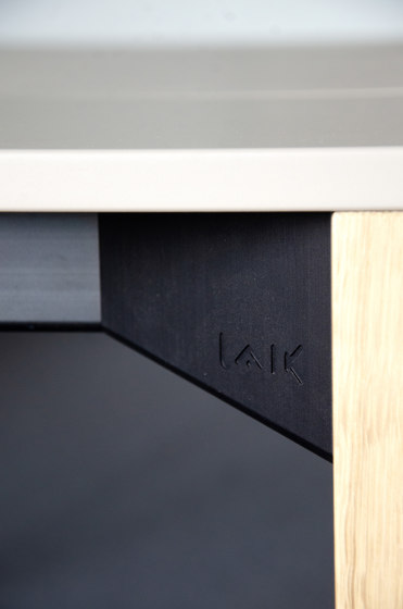 iLAIK extendable table 200 - emerald green/rounded/oak | Dining tables | LAIK