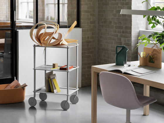 Flow Trolley | 2-Layer | Chariots | Muuto