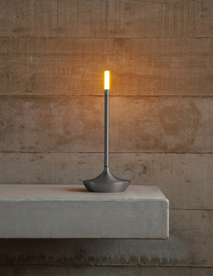 Wick Graphite Rechargable Table Light, USB-C | Table lights | Graypants
