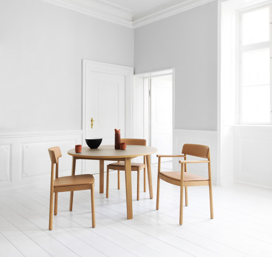Timb Lounge Armchair Upholstery, Tan/ Camel leather | Fauteuils | Normann Copenhagen