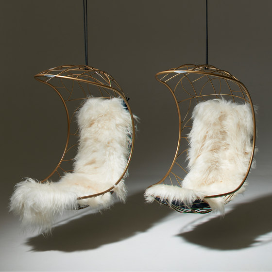 Lucky Bean Hanging Chair Swing Seat Black | Schaukeln | Studio Stirling