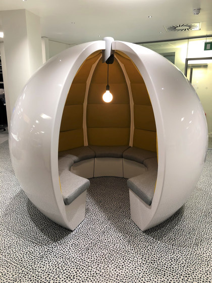 4 Person Escape Pod | Sound absorbing architectural systems | The Meeting Pod