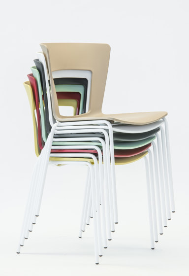 Lilia Chair | Chairs | Riflessi